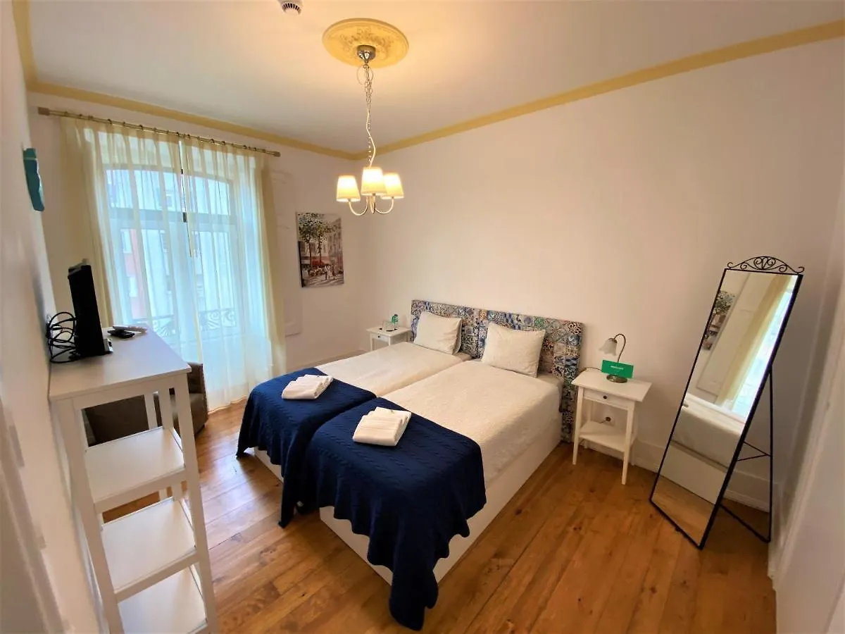Rainbow Guesthouse 56 Lisbon Guest house