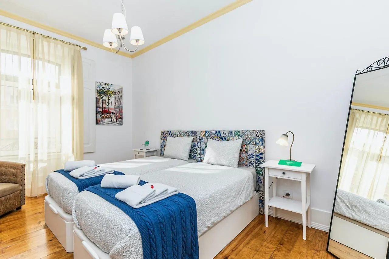 Rainbow Guesthouse 56 Lisbon Guest house