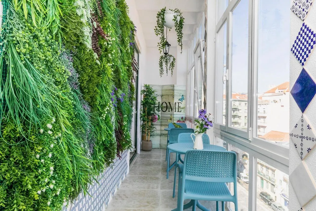 Rainbow Guesthouse 56 Lisboa Πανσιόν